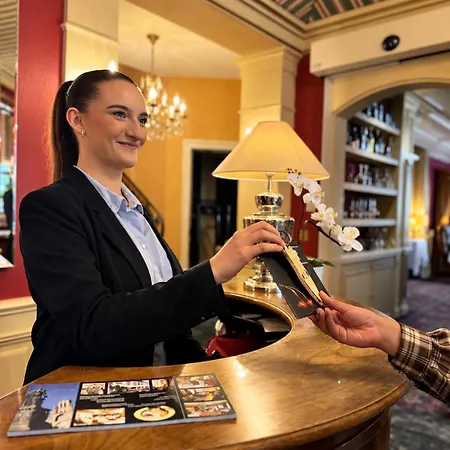 Hotel Restaurant Chez Henriette 3*
