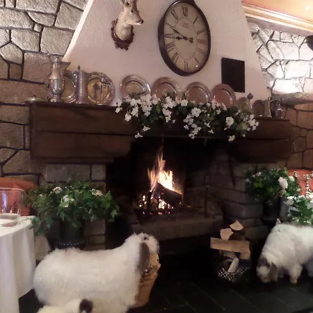 Restaurant Chez Henriette Hotel